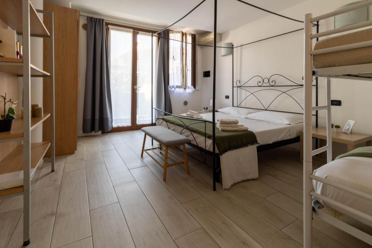 Manu Le Vele Casa Vacanze Desenzano del Garda Exterior foto